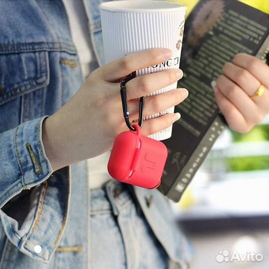 Чехол для наушников AirPods + крепление