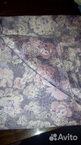 Ткань шелковистая с узором и много других отрезов