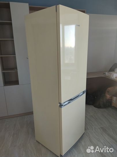 Холодильник snaige RF-34