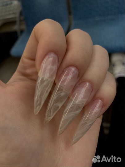 Наращивание ногтей