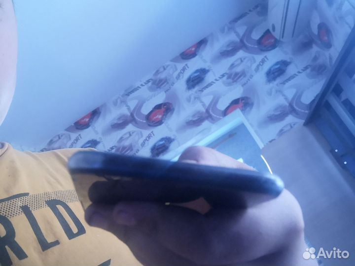 Телефон