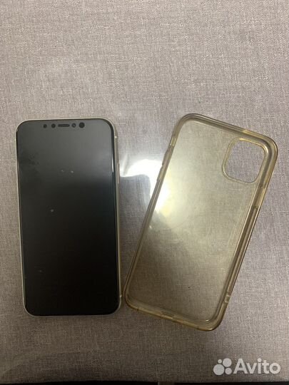 Телефон iPhone 11 White 64gb