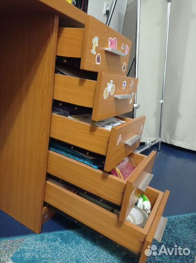 Компьютерный стол