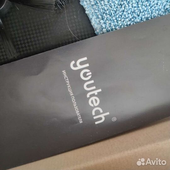 Робот пылесос Youtech