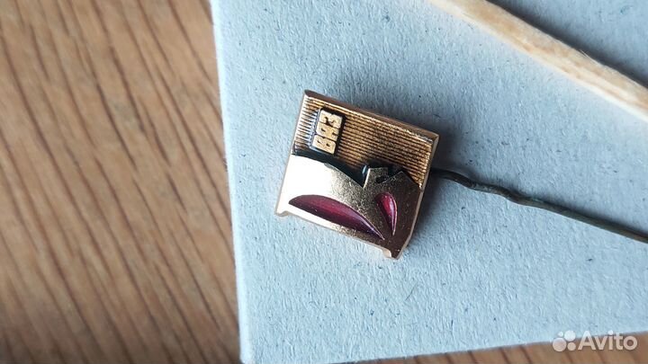 Значек ваз СССР лмд. Б/У