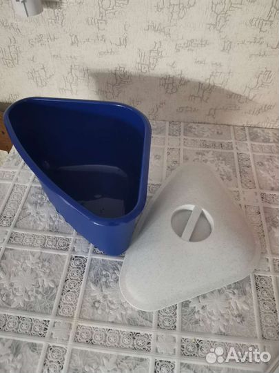 Контейнер для хранения уголок