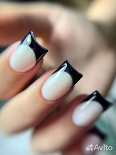 Маникюр, наращивание ногтей