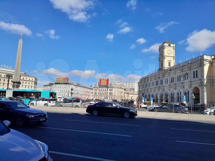 Под офис мини-отель общепит 94 м2