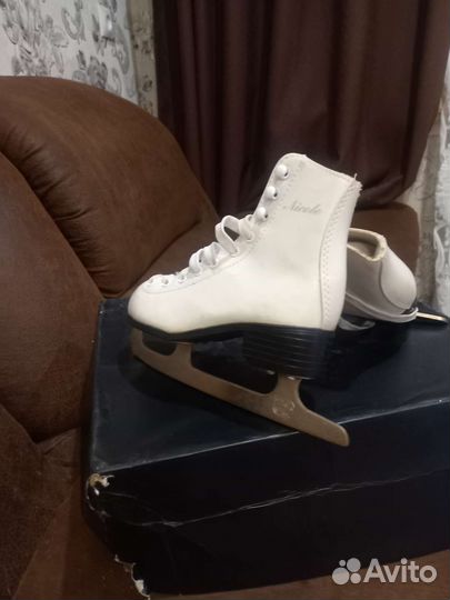 Детские коньки