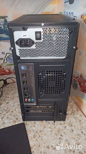 Xeon 2630v2, DDR3 16, Zotac GTX 1066, SSD 240