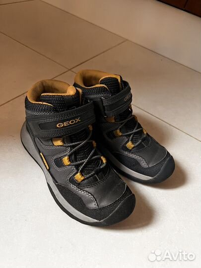 Ботинки Geox, размер 32