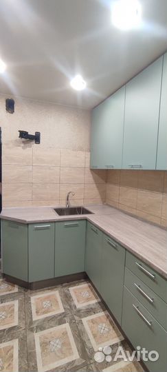 Кухня угловая матовая