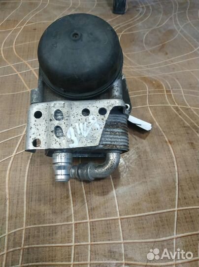 Корпус масляного фильтра BMW 3-серия E90/E91 (200