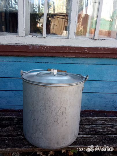 Бидон алюминиевый, кастрюли, ведра