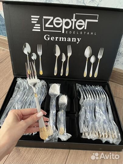 Набор столовых приборов новый