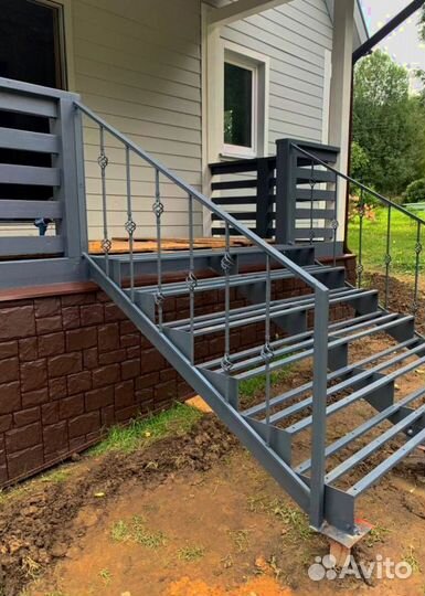 Лестница в стиле лофт