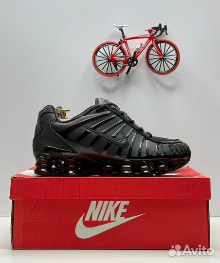 Мужские кроссовки Nike Shox