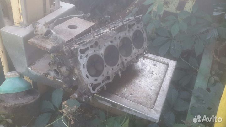 Головка двигателя хонда акорд 1995 2литра