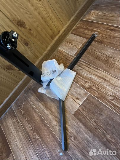 Стойка для телевизора Samsung