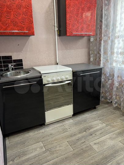 2-к. квартира, 43 м², 1/5 эт.