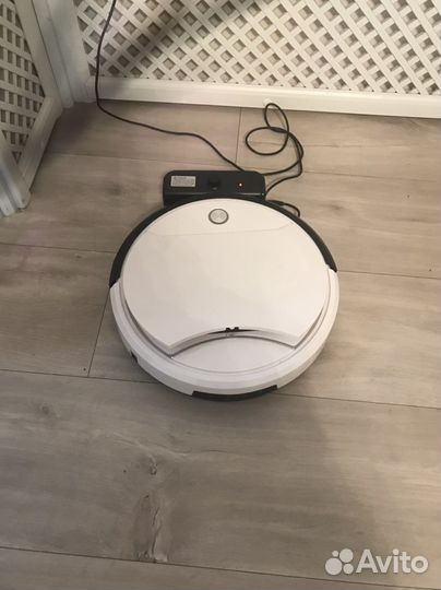 Робот пылесос новый