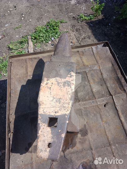 Кузнечная наковальня