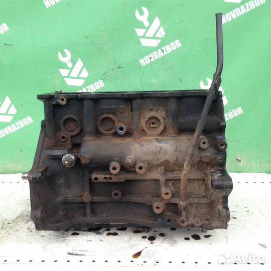 Блок двигателя Митсубиси Галант 9