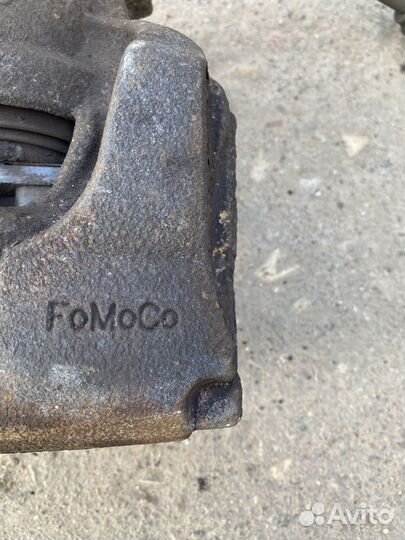 Суппорт передний форд мондео 4.Оригинал