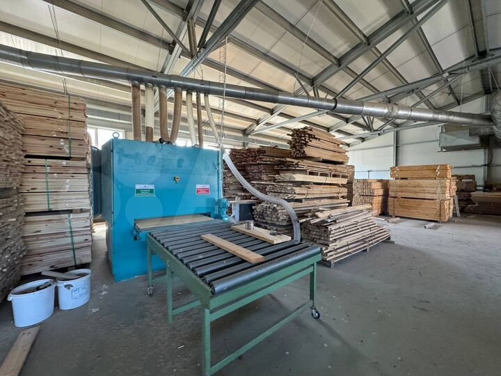 Продам здание, 5621 м²