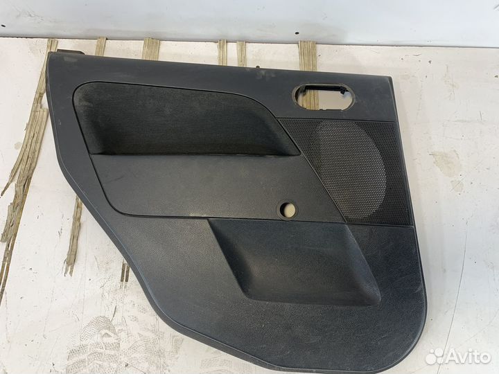 Ford Fiesta mk5 обшивка накладка двери