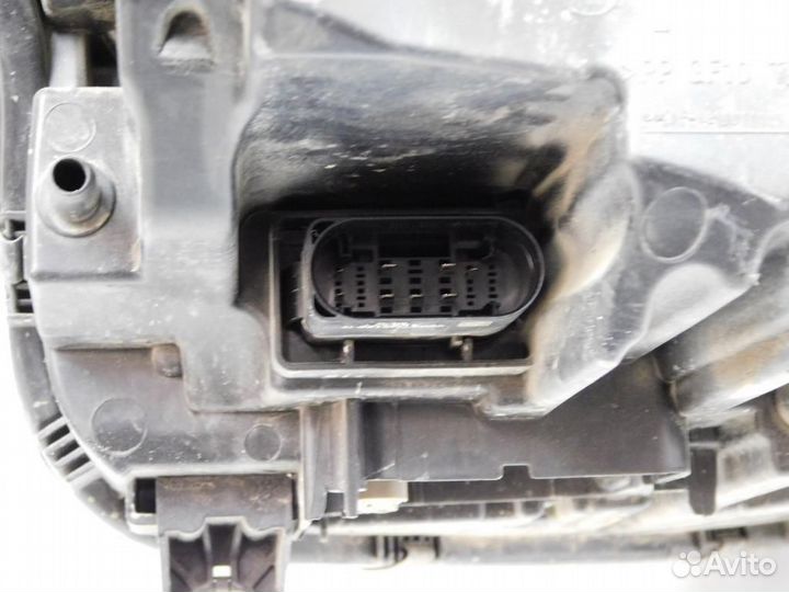 Фара левая Audi Q5/SQ5