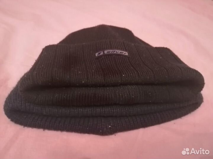 Теплые шапки