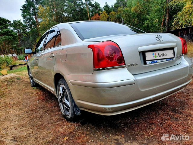 Toyota Avensis 2.0 AT, 2004, 270 000 км