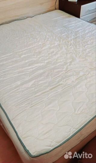 Матрас бу 180*200