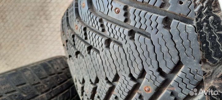 Goodyear UltraGrip 500 255/55 R18 109T