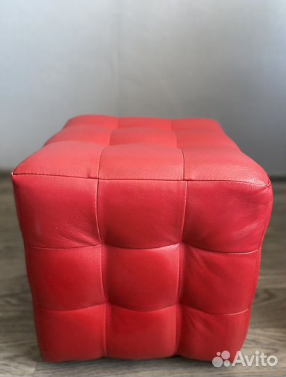 Пуфик кожаный