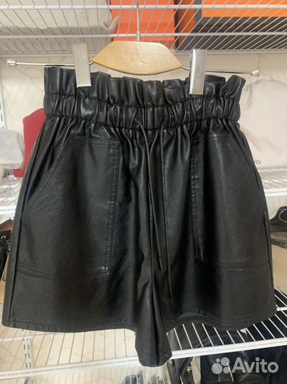Шорты из эко кожи