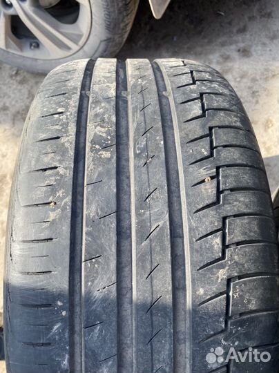 Continental PremiumContact 6 235/45 R17