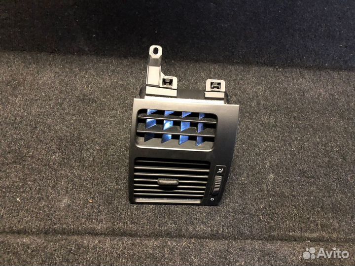 VolksWagen Touran тоуран Дефлектор в Торпедо