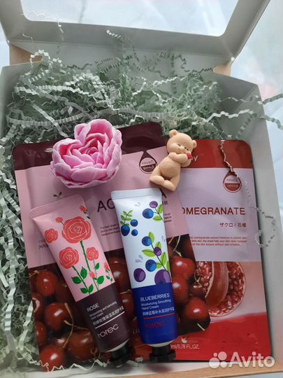 Подарочный бокс на 8 марта