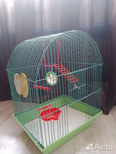 Клетка для крупного попугая+поилка+песок