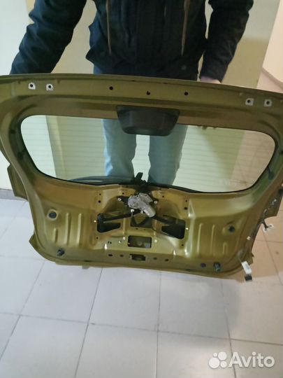Крышка багажника renault sandero stepway 2
