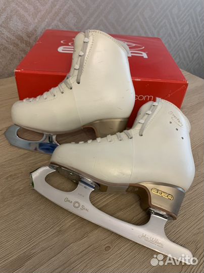 Коньки фигурные edea overture 220