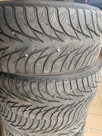 Yokohama Ice Guard Stud IG55 205/50 R17