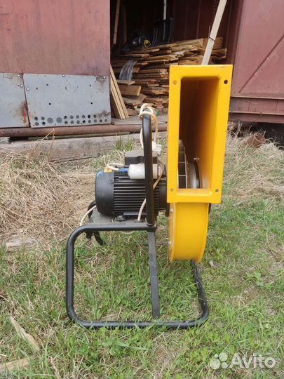 Вытяжка 220в