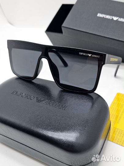 Солнцезащитные очки armani