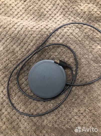 Беспроводная зарядка для iPhone