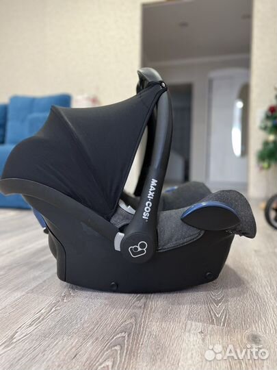 Автолюлька maxi cosi cabriofix