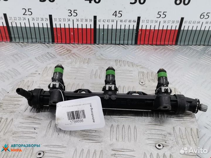 Форсунка Skoda Fabia (6Y) рест. 2005 03E906031