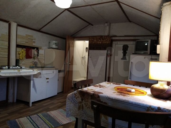 Дом 25 м² на участке 15 сот.